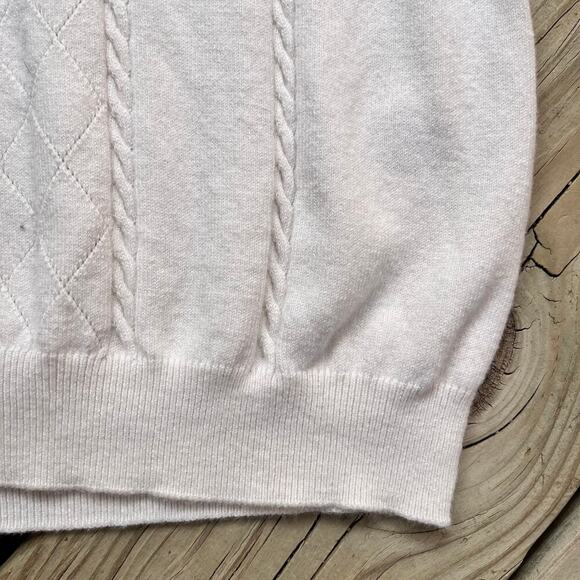 Sunday Best Women's White Sleeveless Cropped Pullover Sweater Size M - Picture 4 of 7